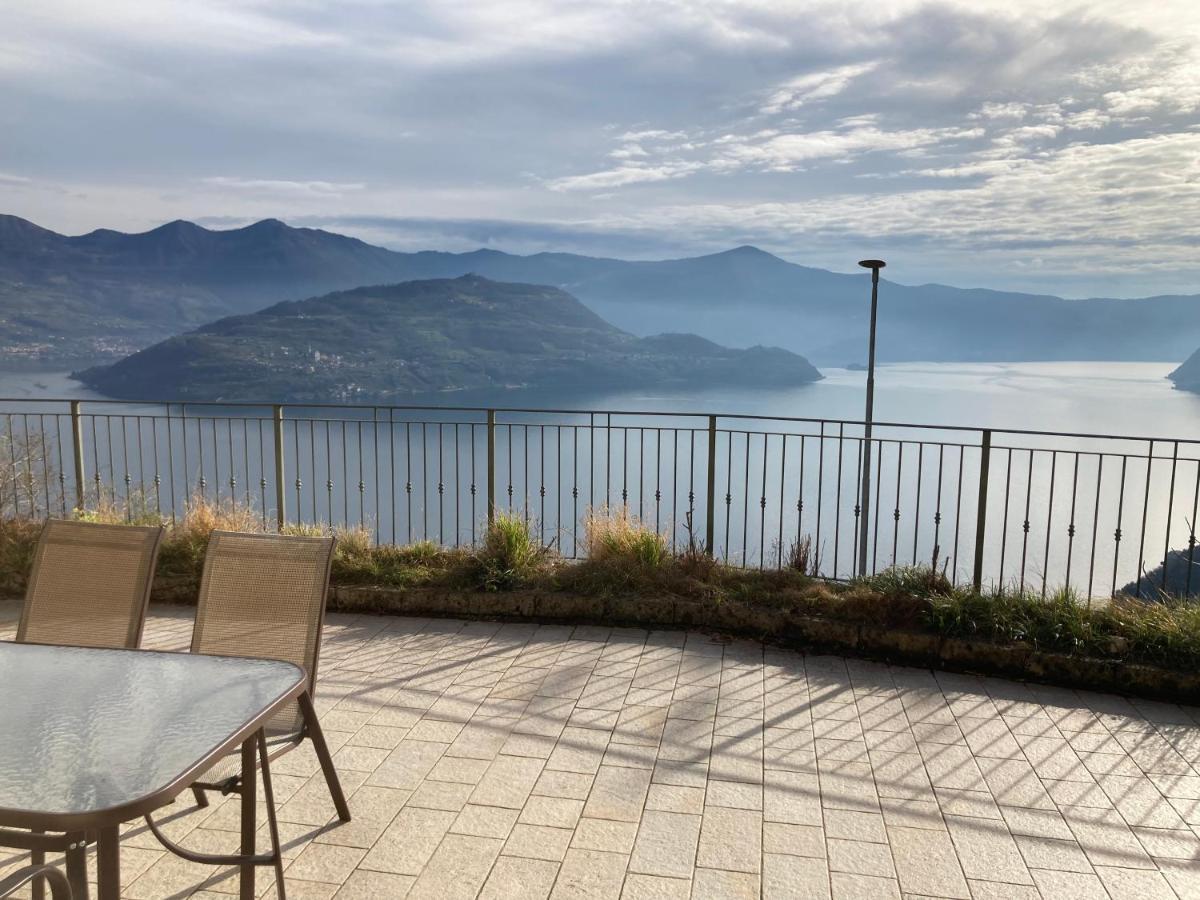 Appartamento Grande Terrazza Vista Lago Parzanica Εξωτερικό φωτογραφία