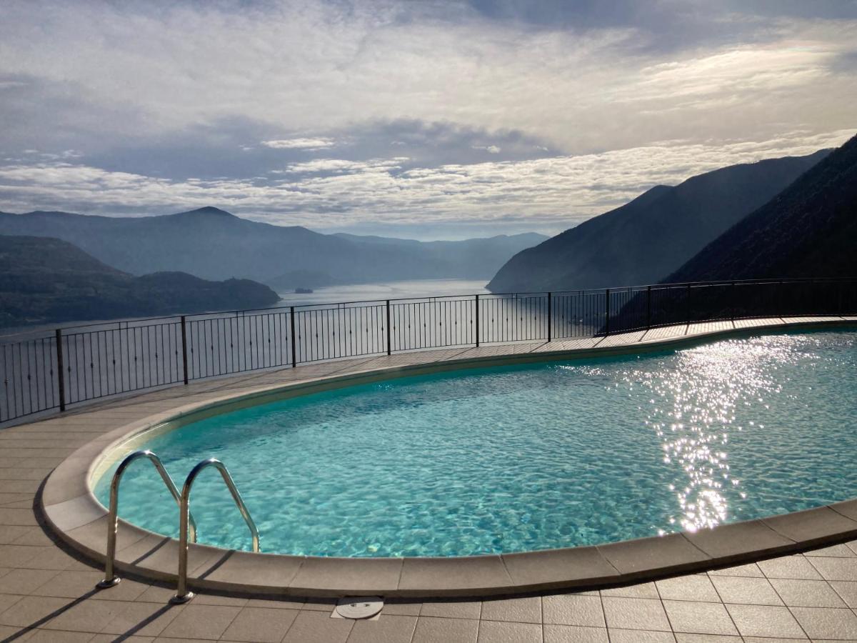 Appartamento Grande Terrazza Vista Lago Parzanica Εξωτερικό φωτογραφία